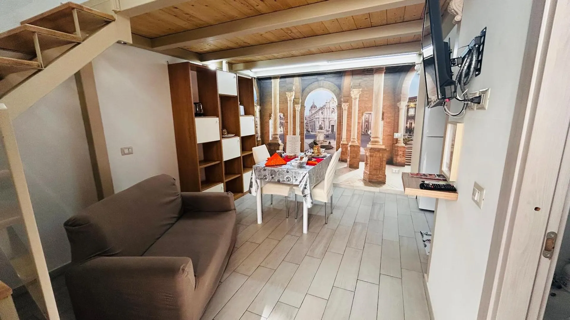 Villa Figli Di Agata Aeroporto di Catania Fontana Rossa